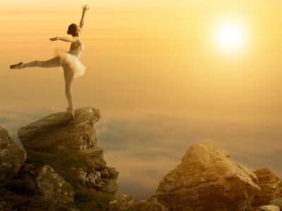 Cropped Ballerina Scaled 1