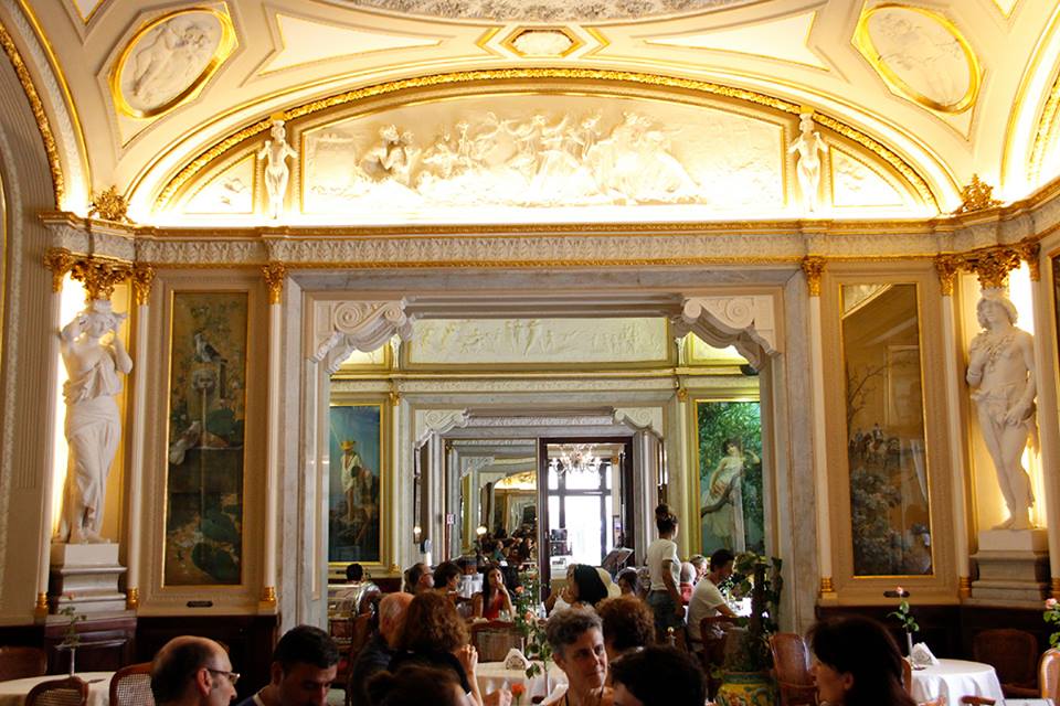 caffetteria a Napoli
