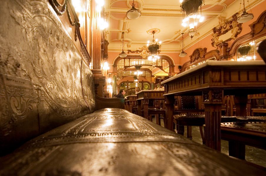 cafè majestic di porto oggi