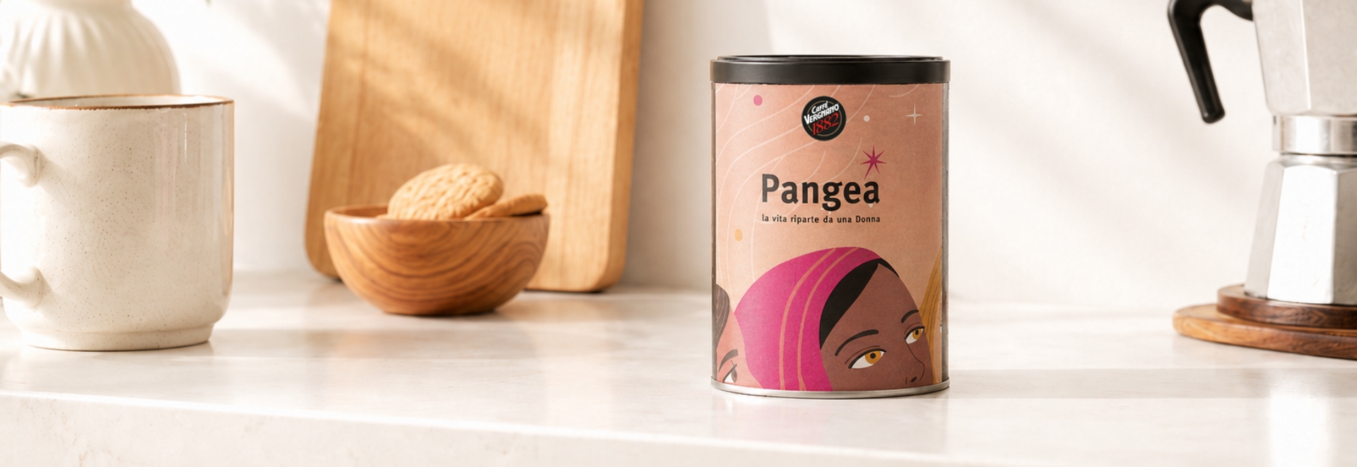 Lattina Caffè Vergnano Women in Coffee dedicata a Fondazione Pangea